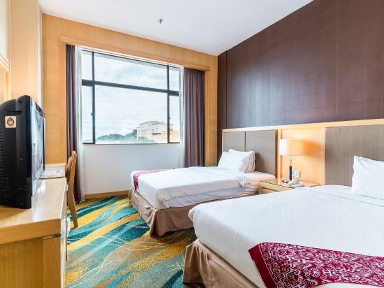 Imperial Palace Hotel Room Type - Superior Twin Room