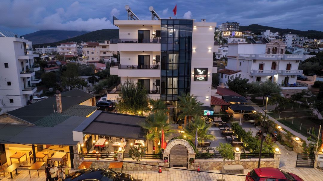Hotel Eagle
