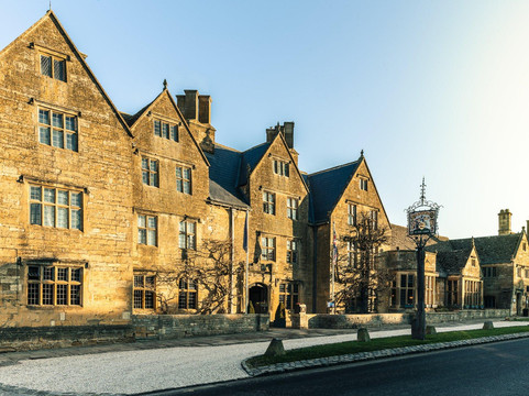 利根阿姆斯精选酒店