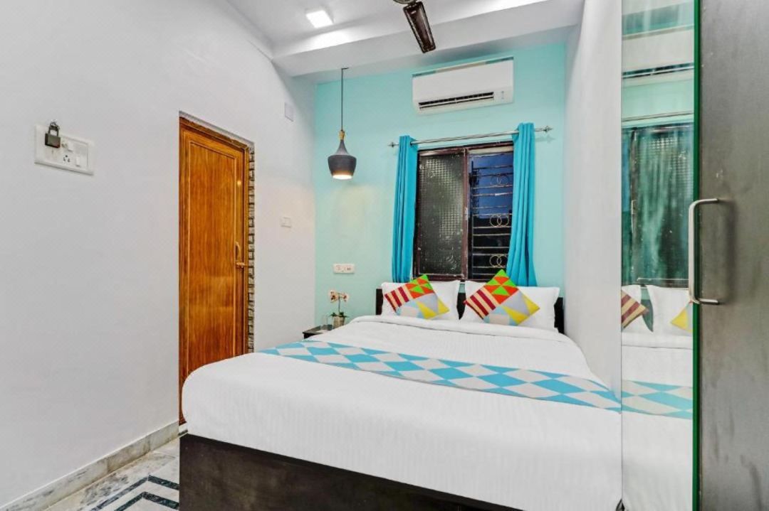 Goroomgo M M Howrah Maidan Home Stay Kolkata