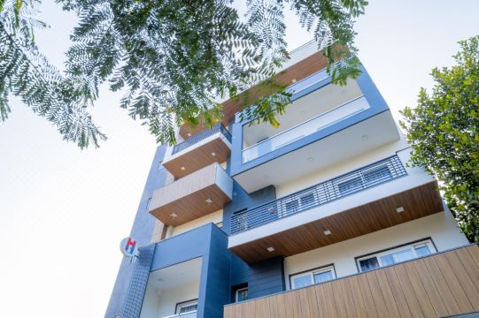 Housr Sector 43 Gurgaon Near Global Foyer Mall