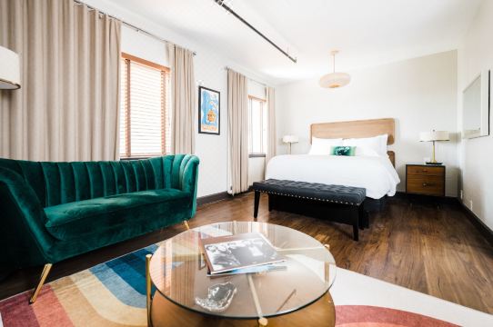 Hotel Crocodile & Crocodile Music Venue