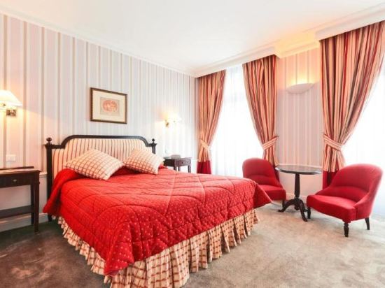 Golden Tulip Washington Opéra Room Type - Two Connecting Rooms (5 people) Golden Tulip Washington Opéra Room Type - Two Connecting Rooms (5 people)