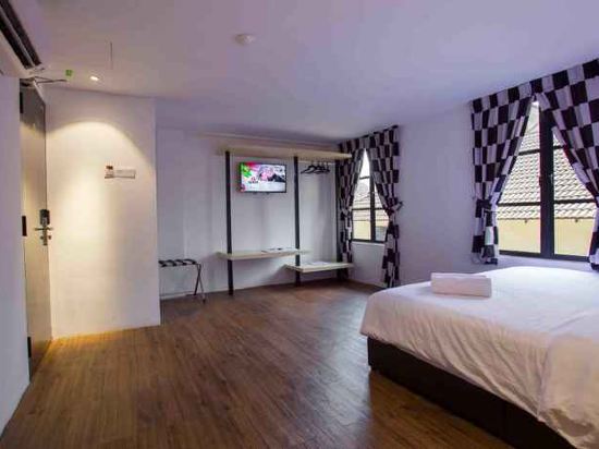 Stella Hotel Room Type - Executive Deluxe King