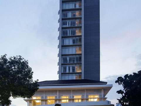 Kampi Hotel Tunjungan