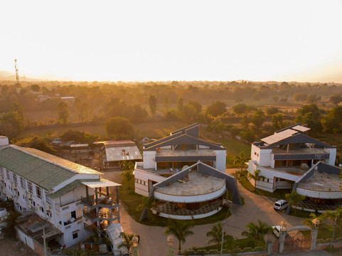 Kodvav酒店住宿-Vasant Vihar Resort