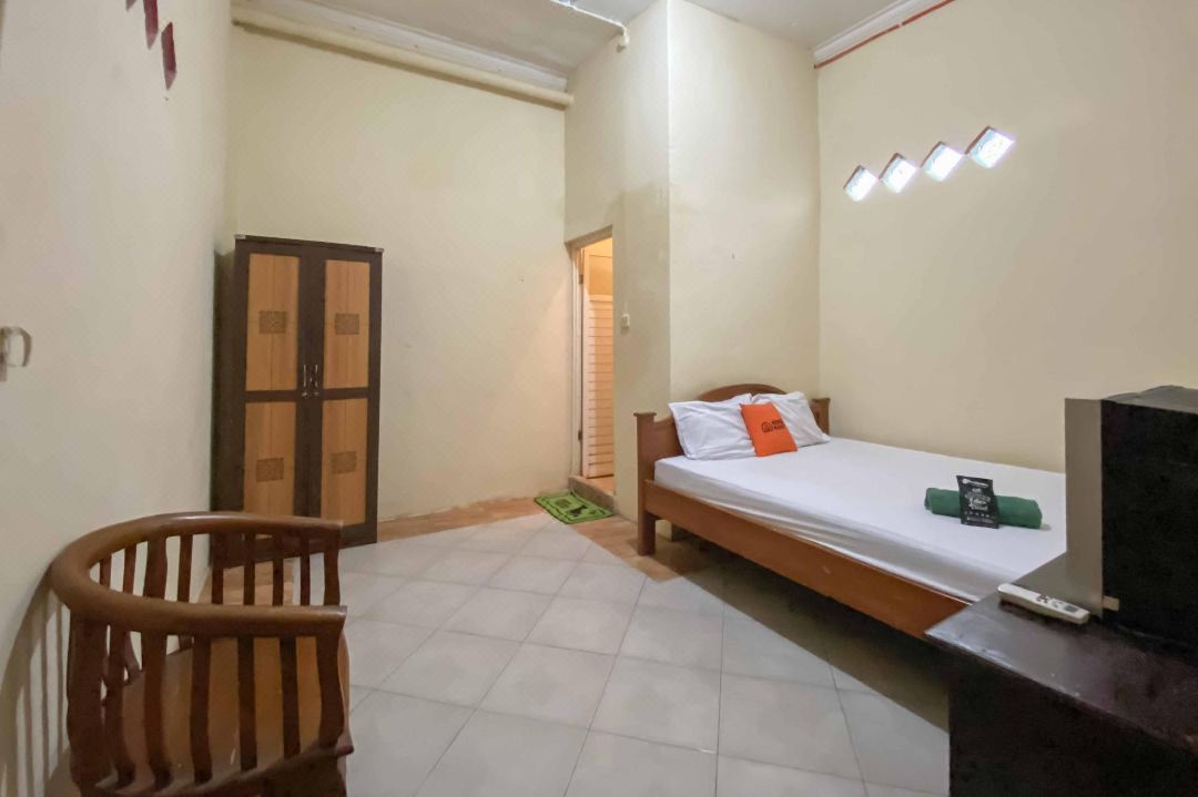 KoolKost Syariah Near T1 Juanda Airport 3