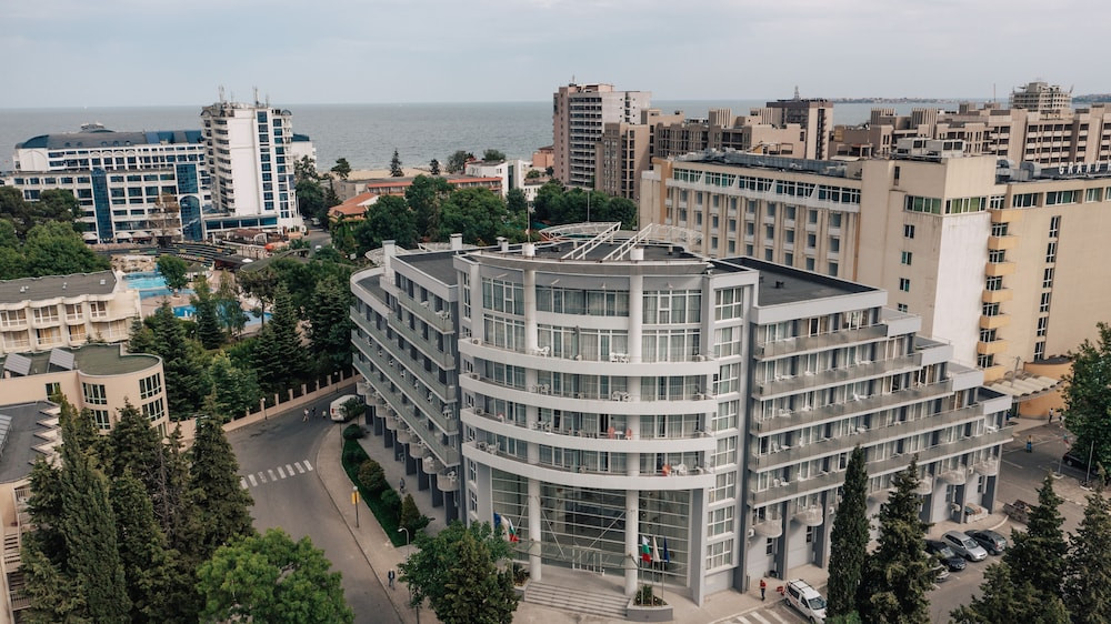 皮尔拉酒店主图