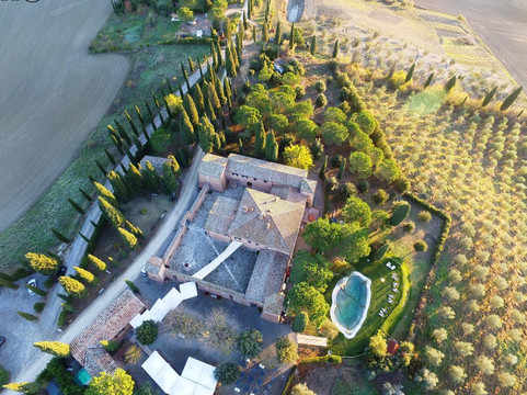 阿夏诺酒店住宿-迪里昂尼娜城堡酒店