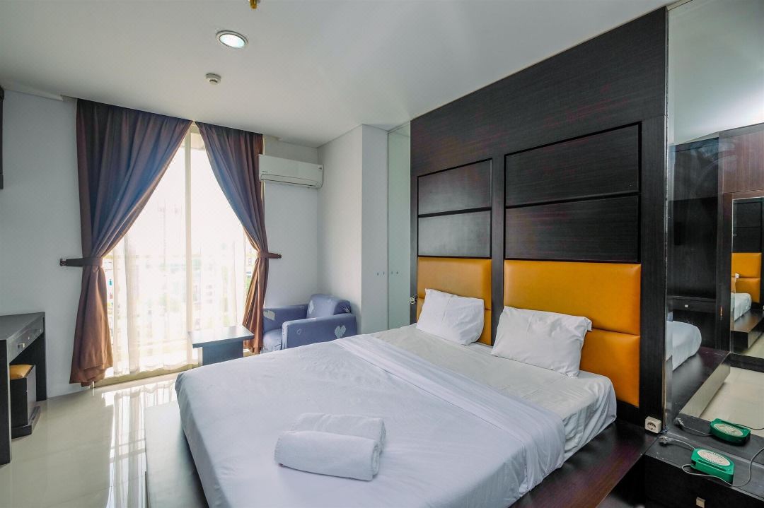 Cozy Living Studio Apartment Mangga Dua Residence Near ITC Mall