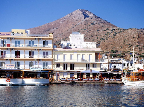 Fourni酒店住宿-Hotel Aristea