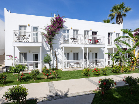 Ortakent酒店住宿-Petunya Beach Resort