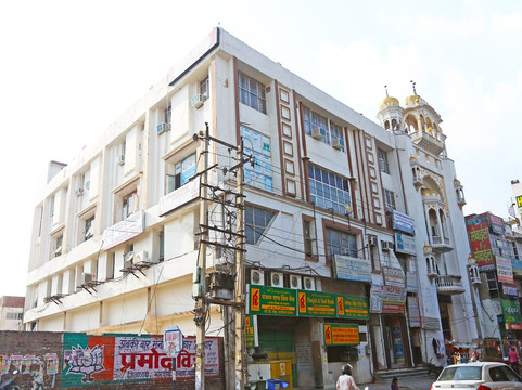 OYO 48320 Hotel Pearl Plaza