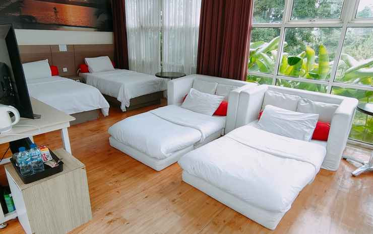Bukit Cikahuripan Resort