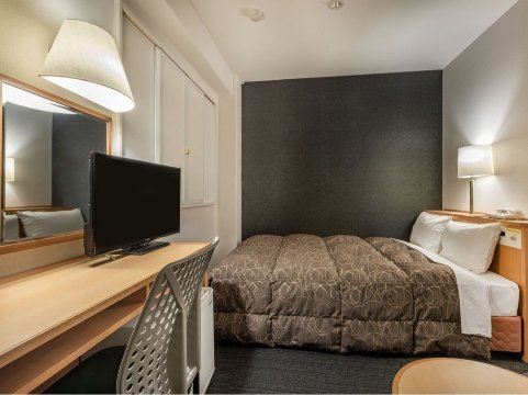 AZ旅馆-半田交流道-官方