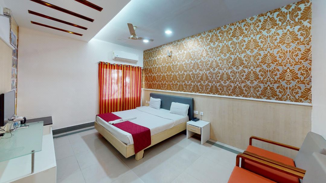 Hotel Puduvai Ashok