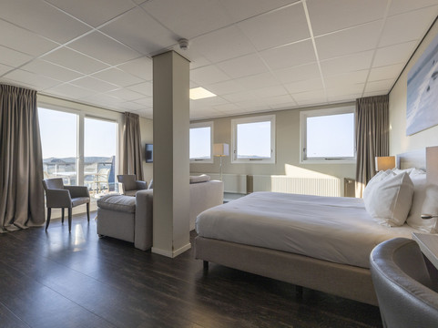 't Zand酒店住宿-郁金香假日旅馆