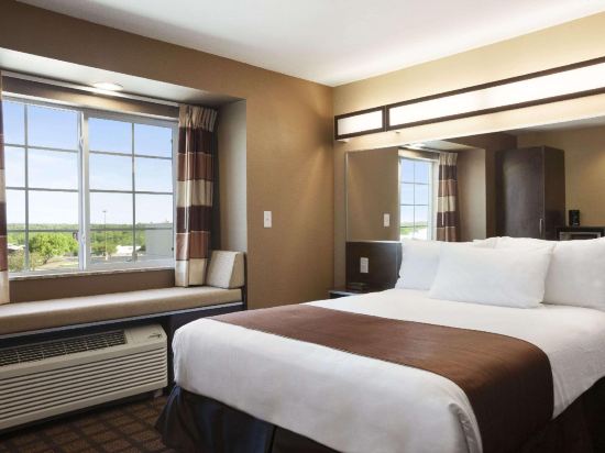 Microtel Inn & Suites by Wyndham Pleasanton Room Type - Queen Room with Two Queen Beds - Disability Access/Non-Smoking Microtel Inn & Suites by Wyndham Pleasanton Room Type - Queen Room with Two Queen Beds - Disability Access/Non-Smoking