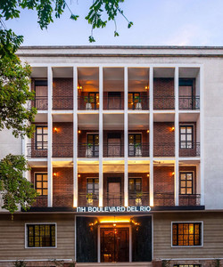 卡利里奥大道 NH酒店图片