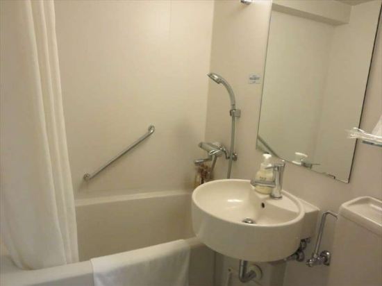 Smile Hotel Matsuyama Room Type - Double Room with Small Double Bed - Non-Smoking Smile Hotel Matsuyama Room Type - Double Room with Small Double Bed - Non-Smoking