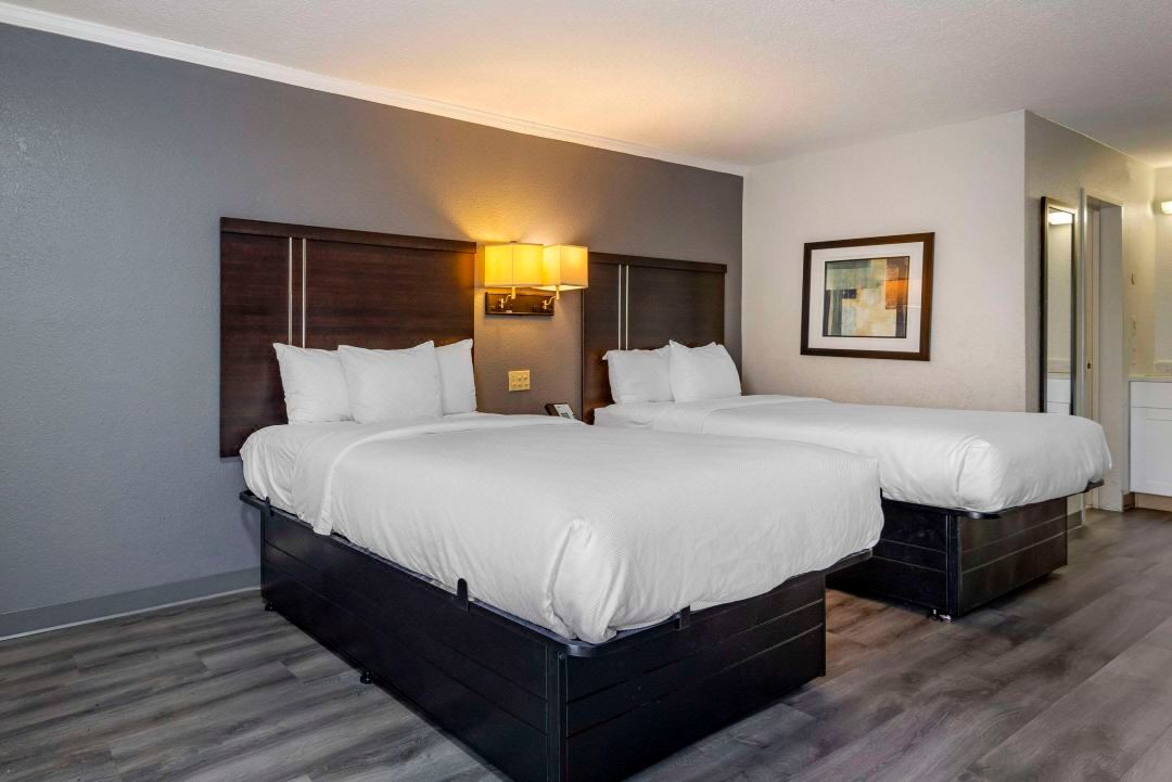 Suburban Studios Rock Hill Northeast I-77