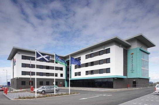 艾尔A77公路/赛马场普瑞米尔酒店