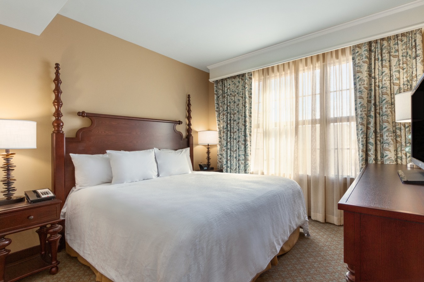 Embassy Suites by Hilton Savannah Historic District-官方