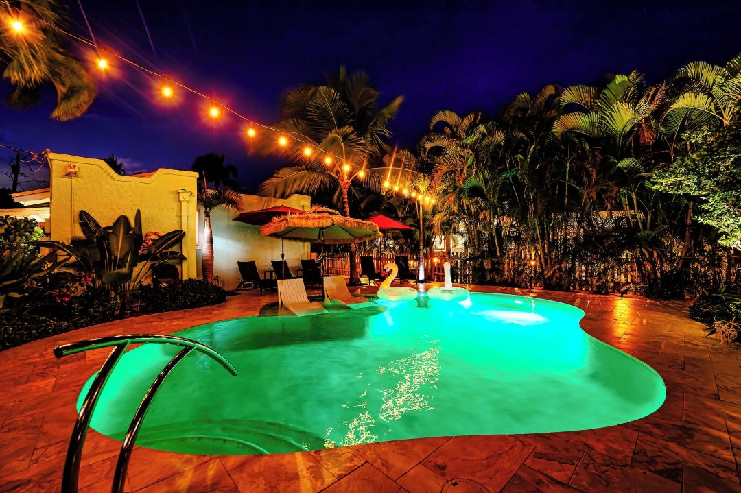 Bahama Breeze Bungalow