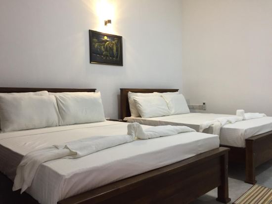 Hantara Udawalawa Room Type - Standard Quadruple Room