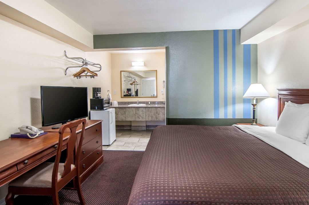 Rodeway Inn Medford South I-5