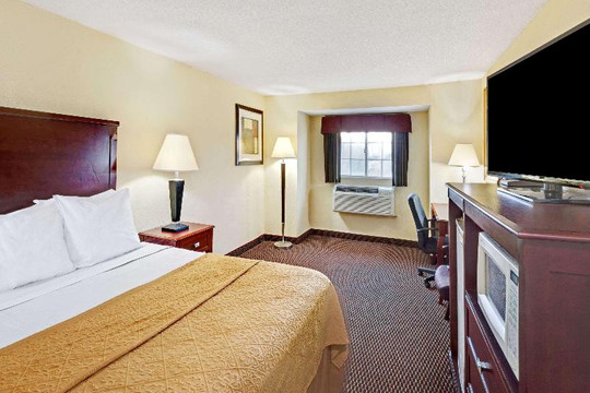 基特里华美达酒店