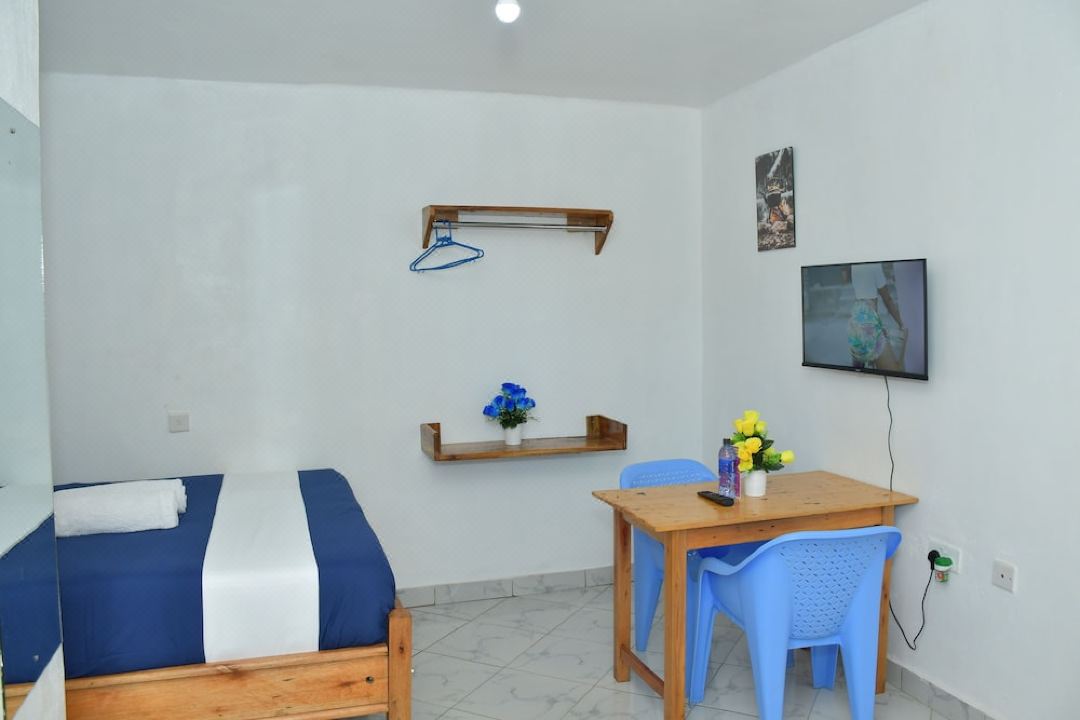 Rosablu Hotel Kutus