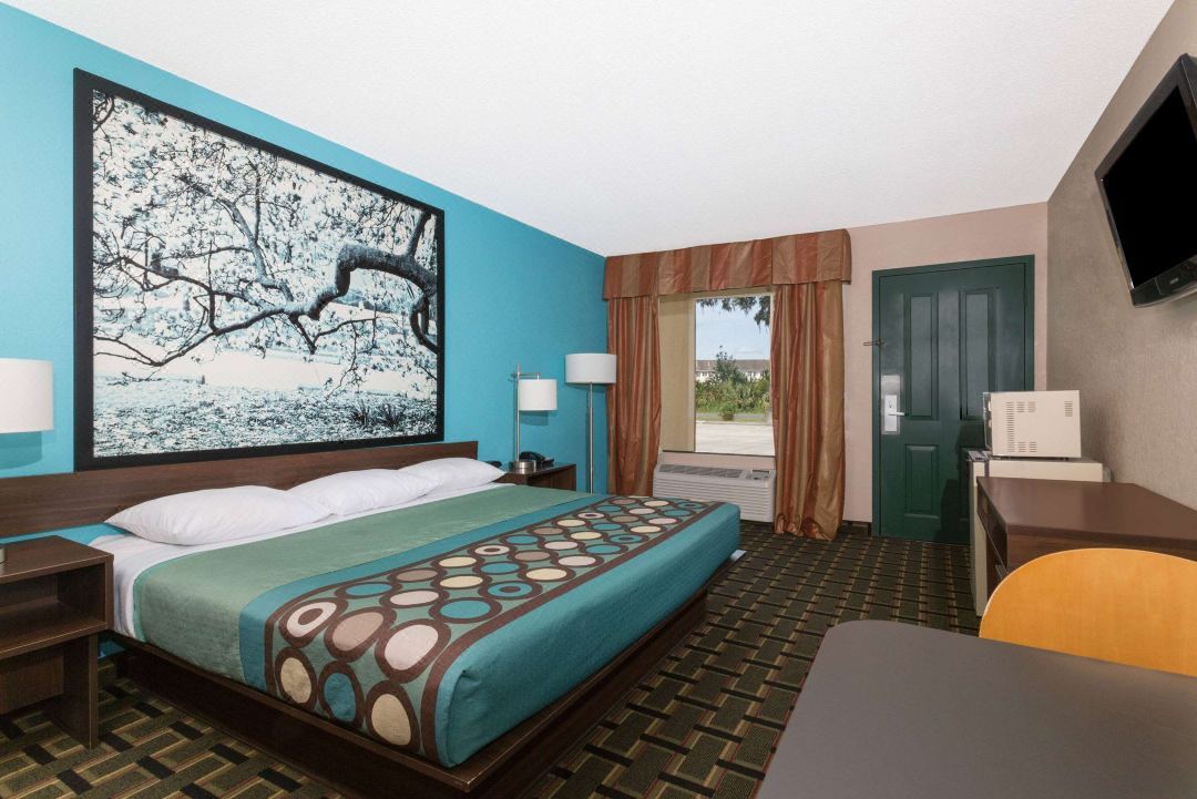 Super 8 by Wyndham Brunswick South/I-95