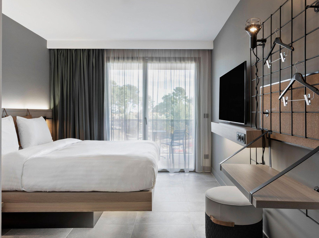 Moxy La Ciotat