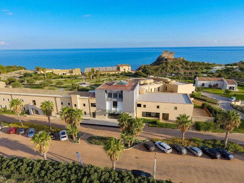 卡尔塔尼塞塔省酒店住宿-Falconara Greenblu Resort