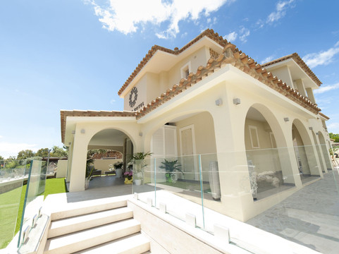 维拉西谬斯酒店住宿-Suimi's Hotel