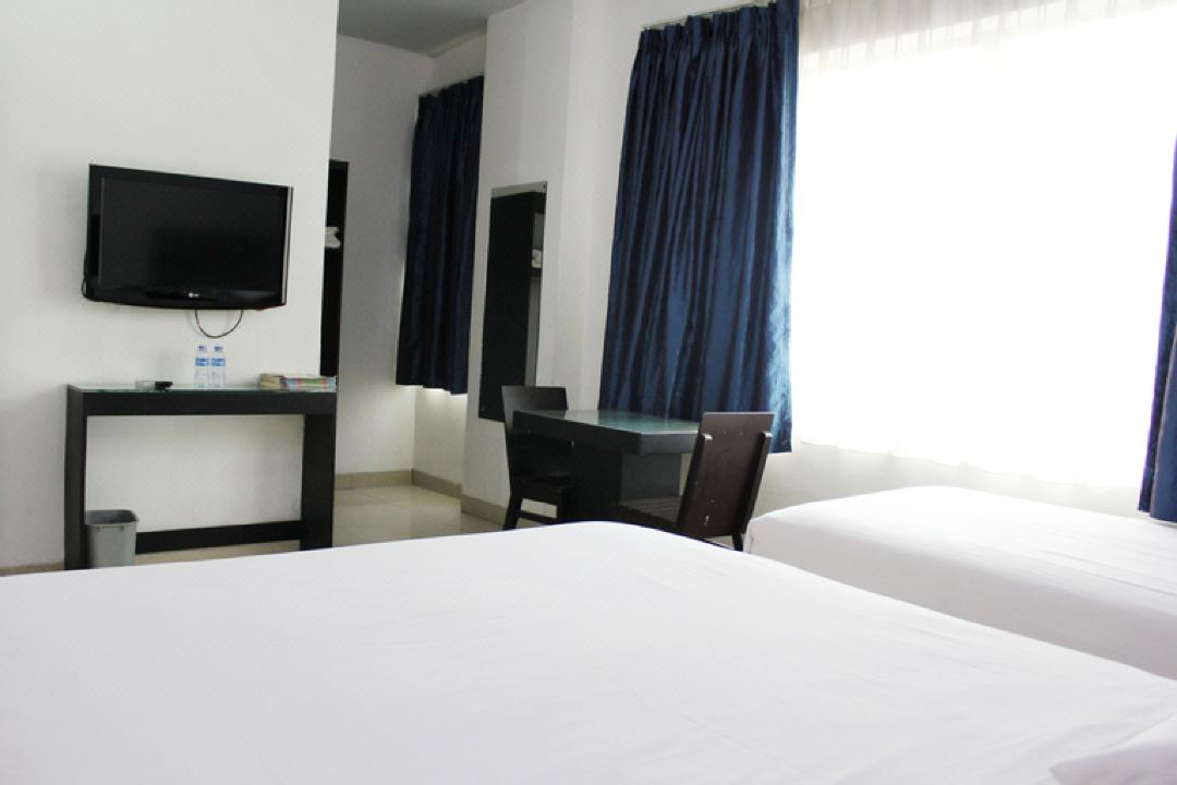 Win Hotel Blok M-Panglima Polim 99