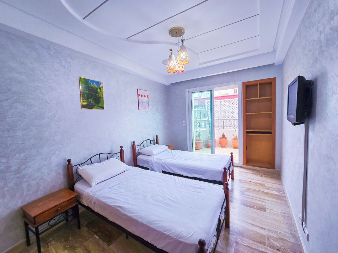 Luxor Home - Spacious & proximity to CFC