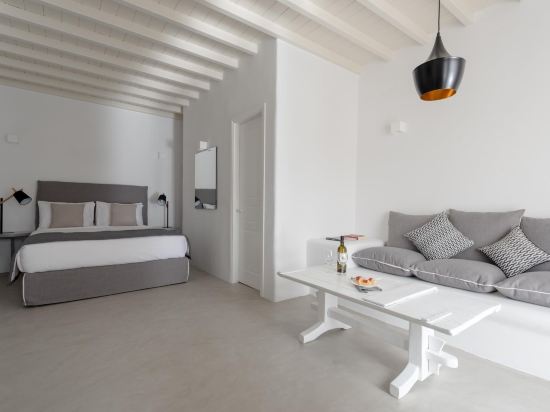 Cova Mykonos Suites Room Type - Honeymoon Suite Cova Mykonos Suites Room Type - Honeymoon Suite