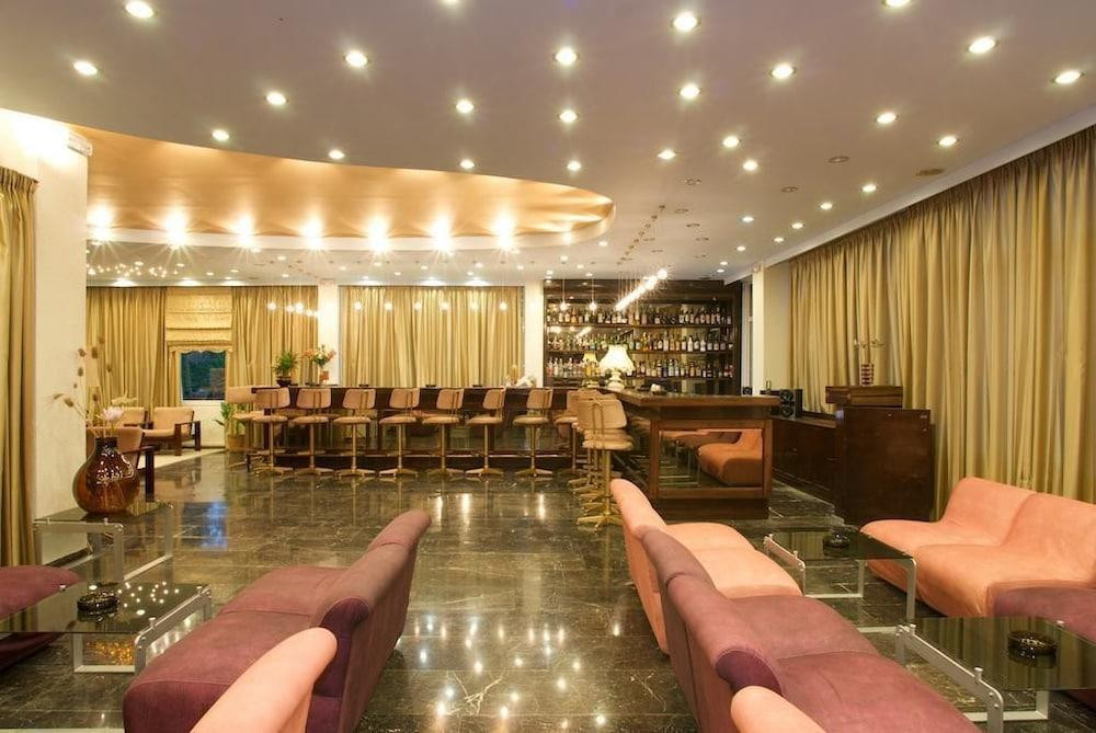 Golden Alexandros Hotel