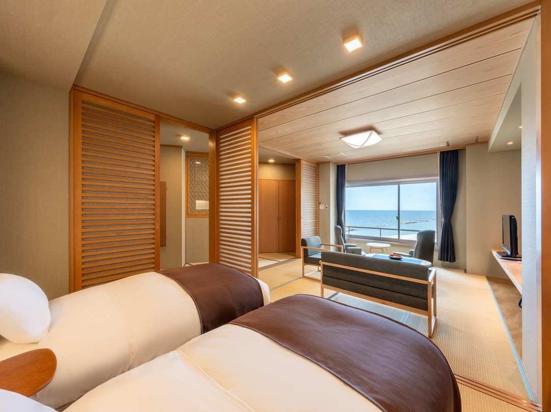 鹤冈市酒店住宿-Yukaitei Miyajima