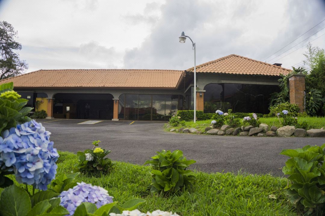 Ananta Wellness & Retreat