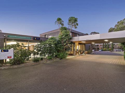 诺克斯国际酒店及公寓