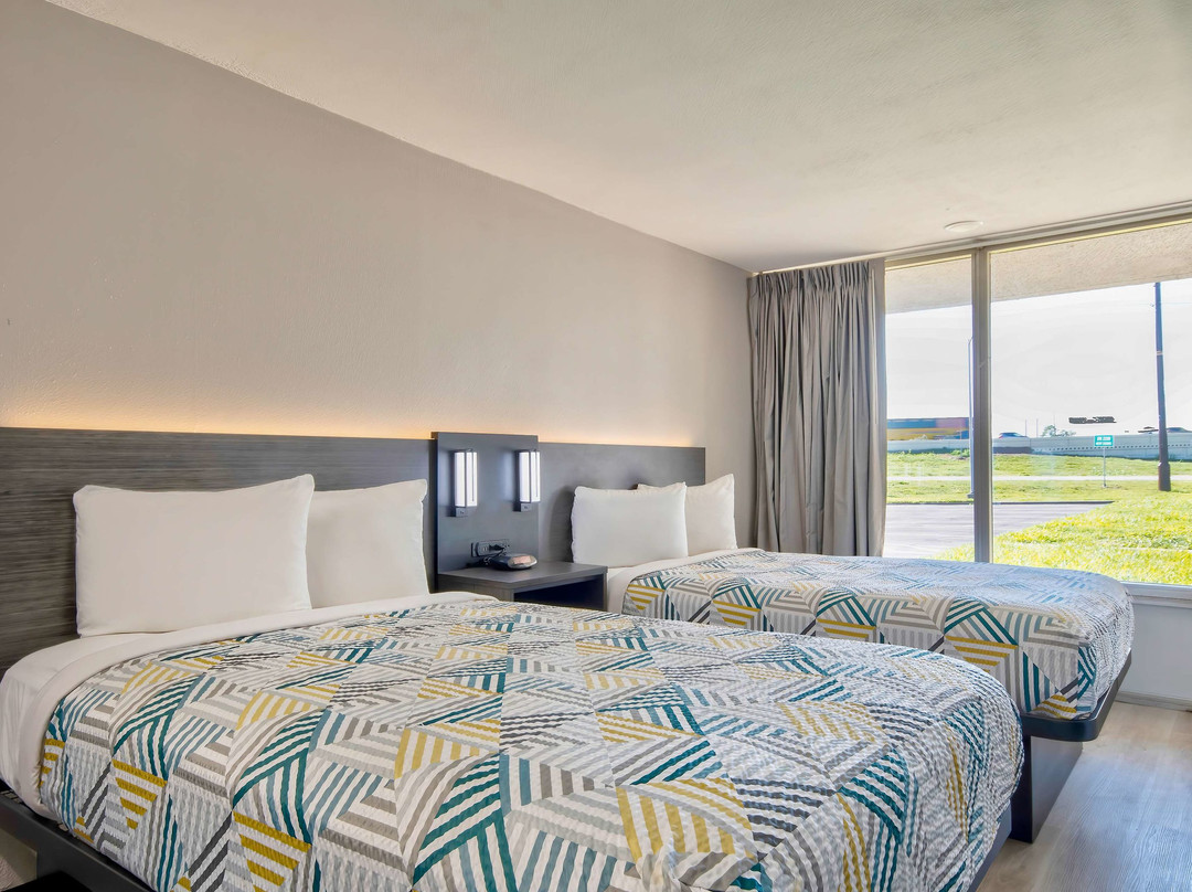 德克萨斯罗森堡 6 号开放式客房汽车旅馆