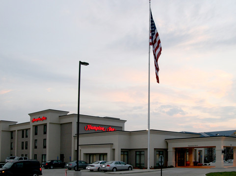 芒廷霍姆酒店住宿-芒廷霍姆希尔顿恒庭酒店