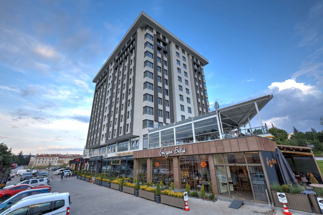 Nova Vista Deluxe Eskisehir, Radisson Individuals