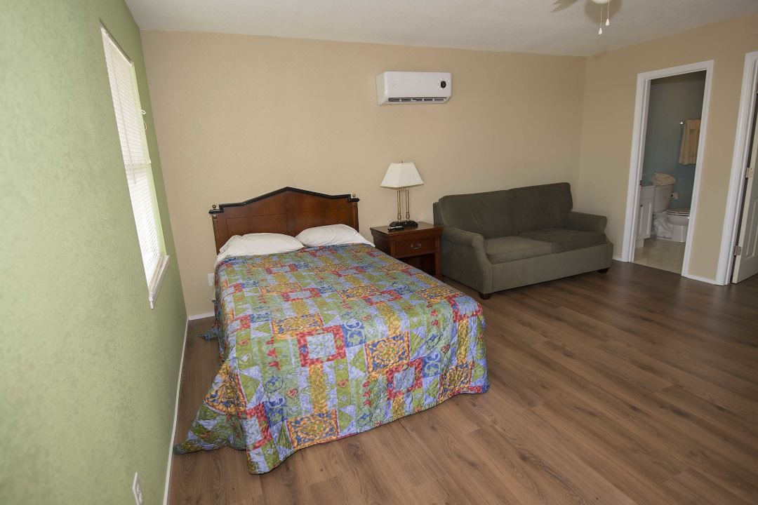 Avon Motel