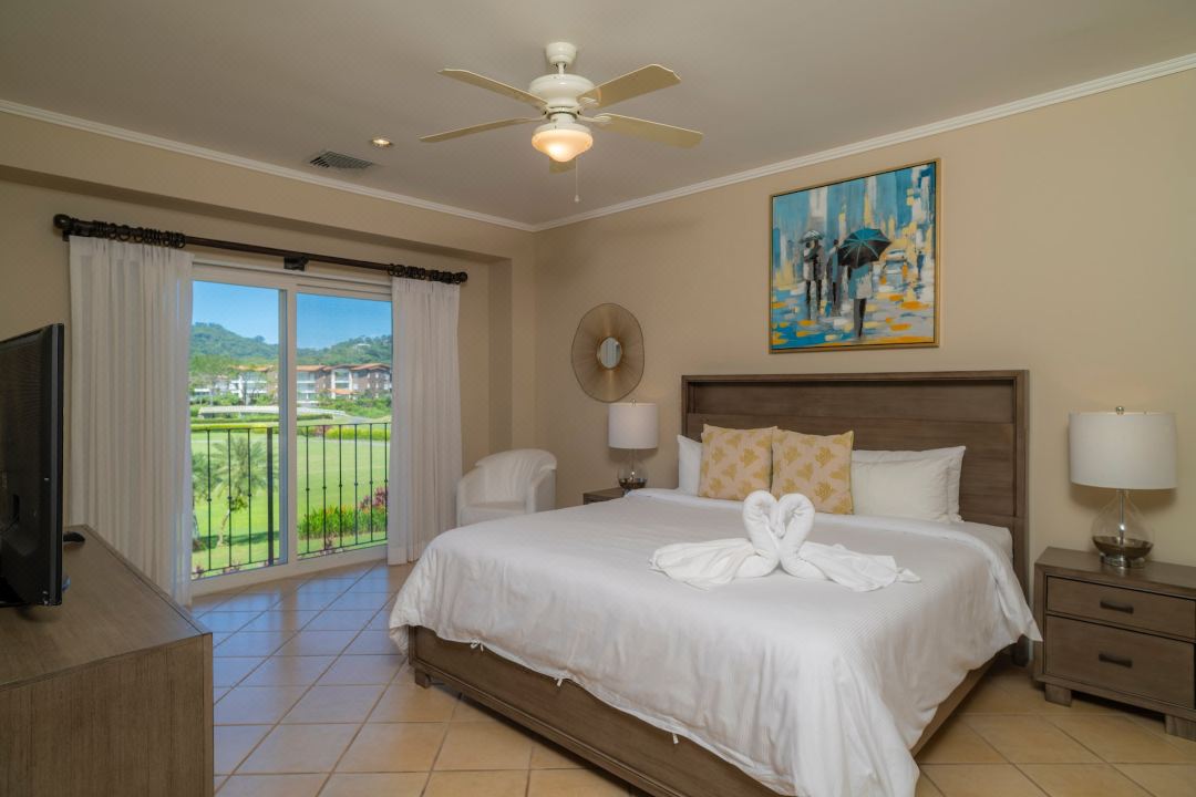 Del Mar 5I 3 Bdr Garden View in Los Suenos