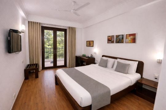 EMBLEM - Arjun Marg, Golf Course road Gurgaon