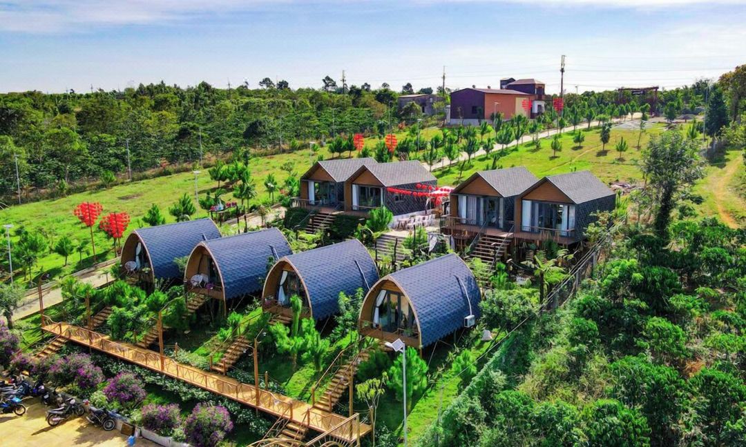 EVA VILLAGE